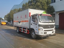 福田奧鈴腐蝕性物品廂式運(yùn)輸車(chē)